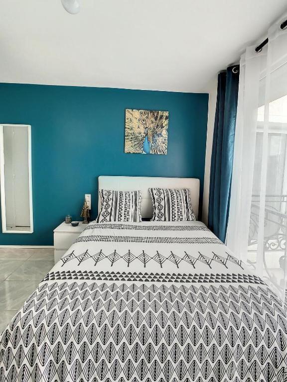 Studio Cosy Hyper Centre Gare Amiens Wifi Netflix 2 Pers Bagian luar foto