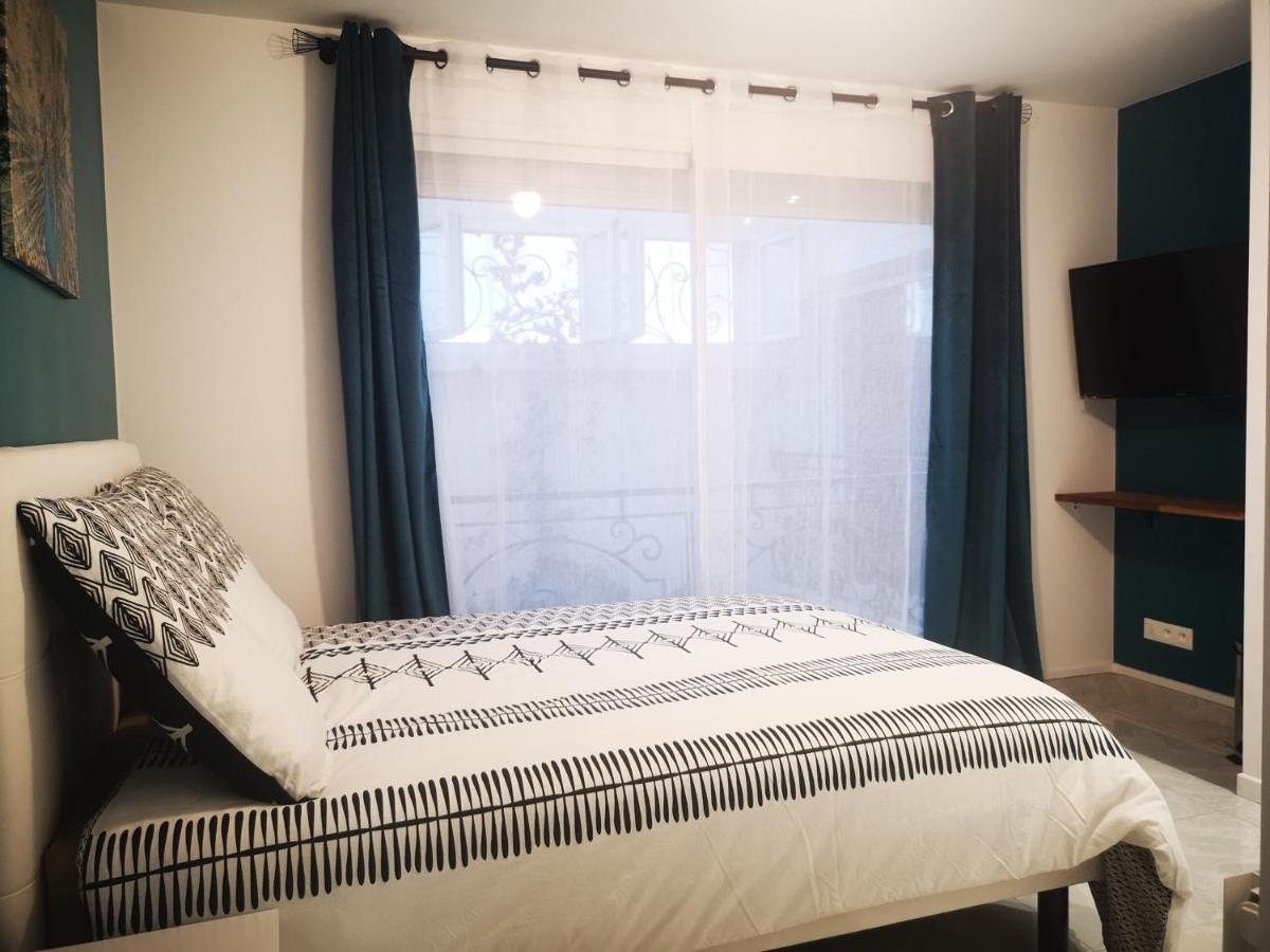 Studio Cosy Hyper Centre Gare Amiens Wifi Netflix 2 Pers Bagian luar foto